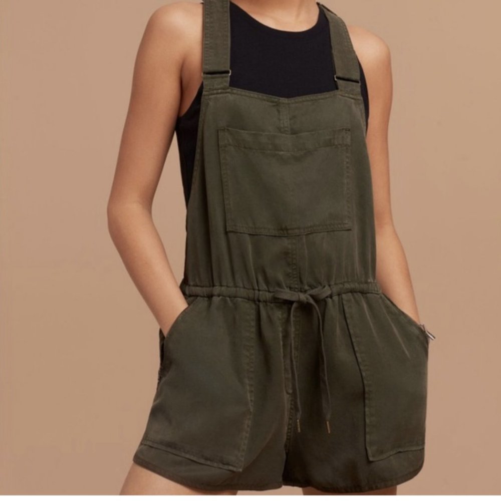 Aritzia Wilfred Free Dark Green Beatriz Overalls 🌻